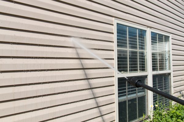 Pressure Washing in Winchester