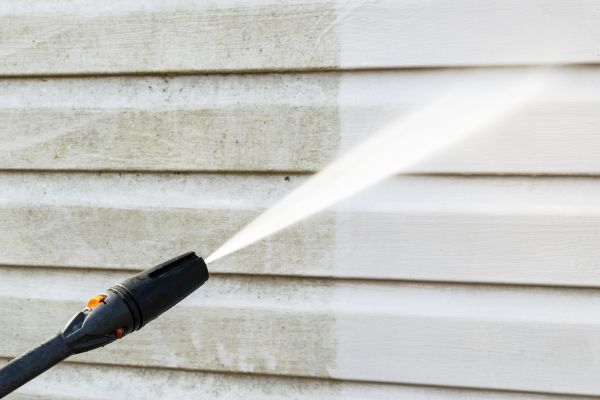 House Exterior Cleaning in Winchester