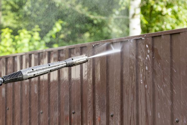 Vinyl Fence Cleaning in Winchester