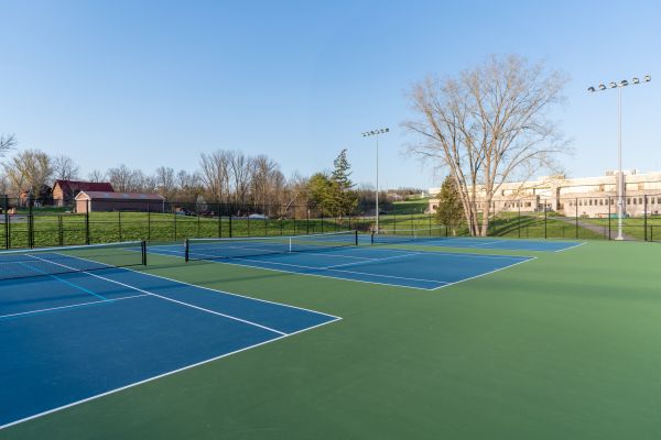 Tennis Court Cleaning in Winchester