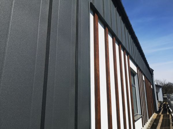 Aluminum Siding Power Washing in Winchester
