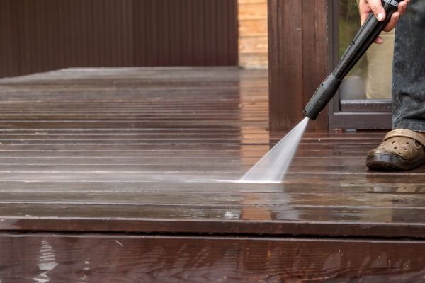 Balcony Pressure Washing in Winchester