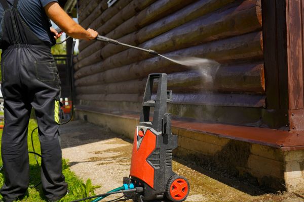 Cabin Pressure Washing in Winchester
